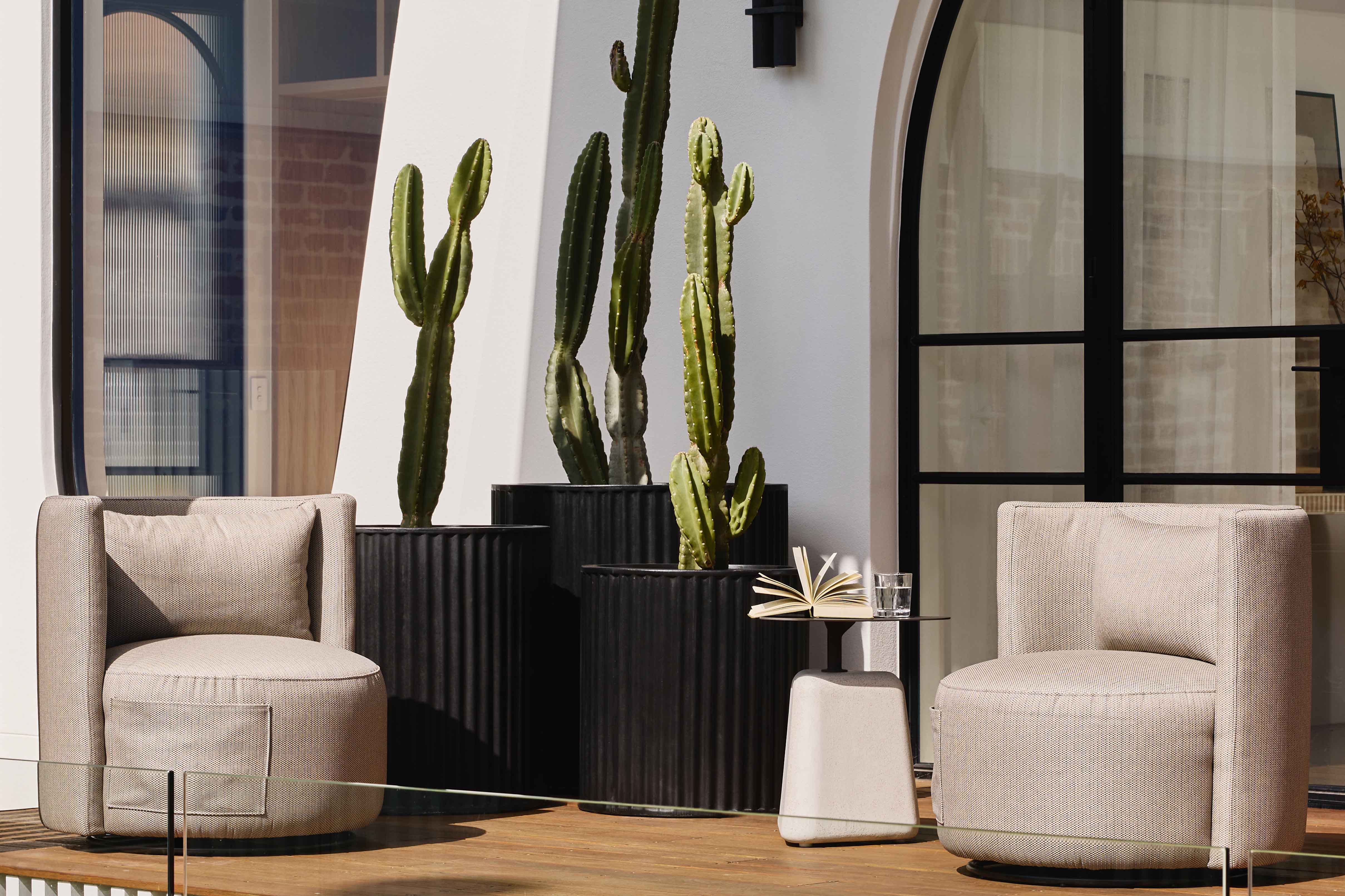 Black Pots Planters