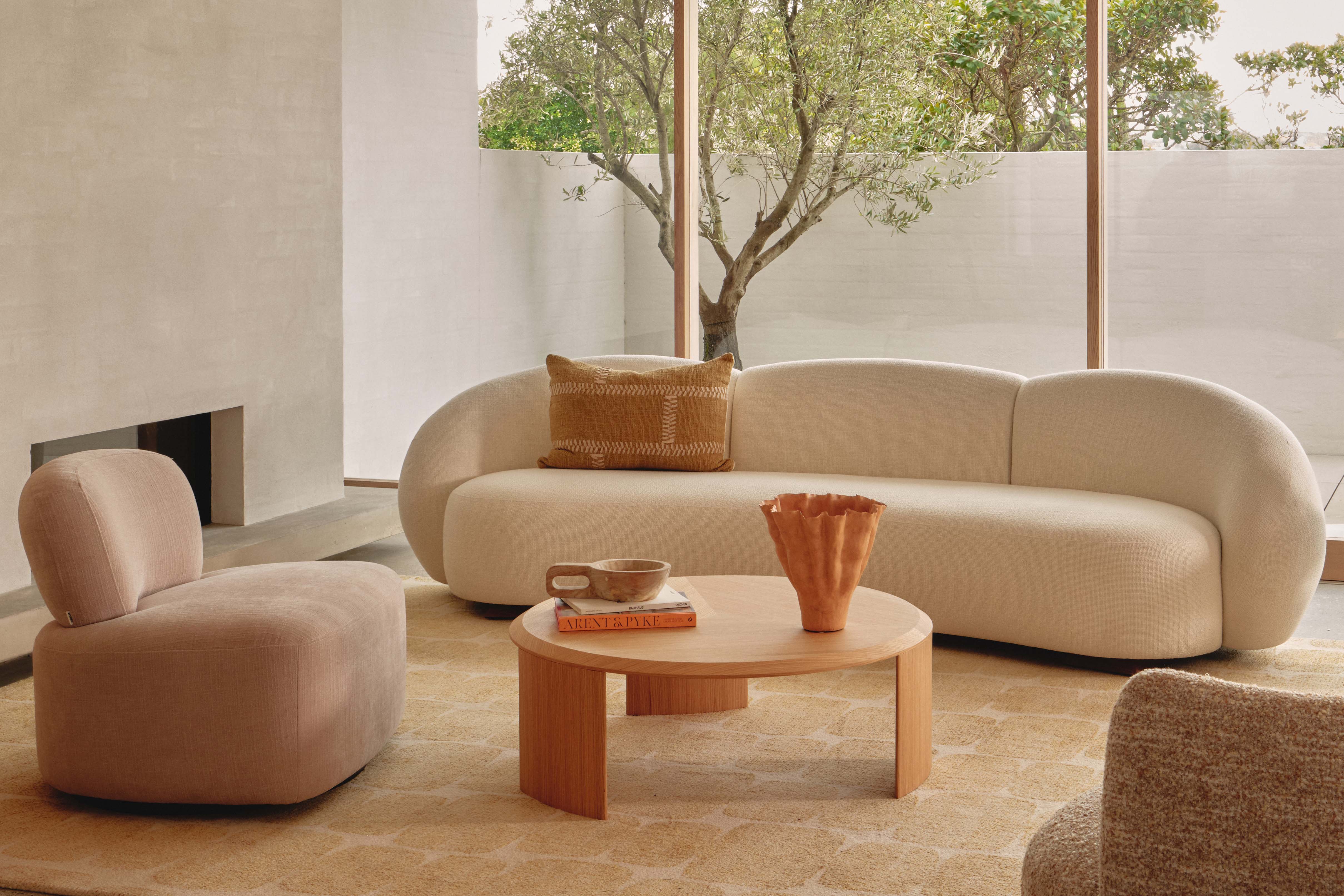Coffee & Side Tables
