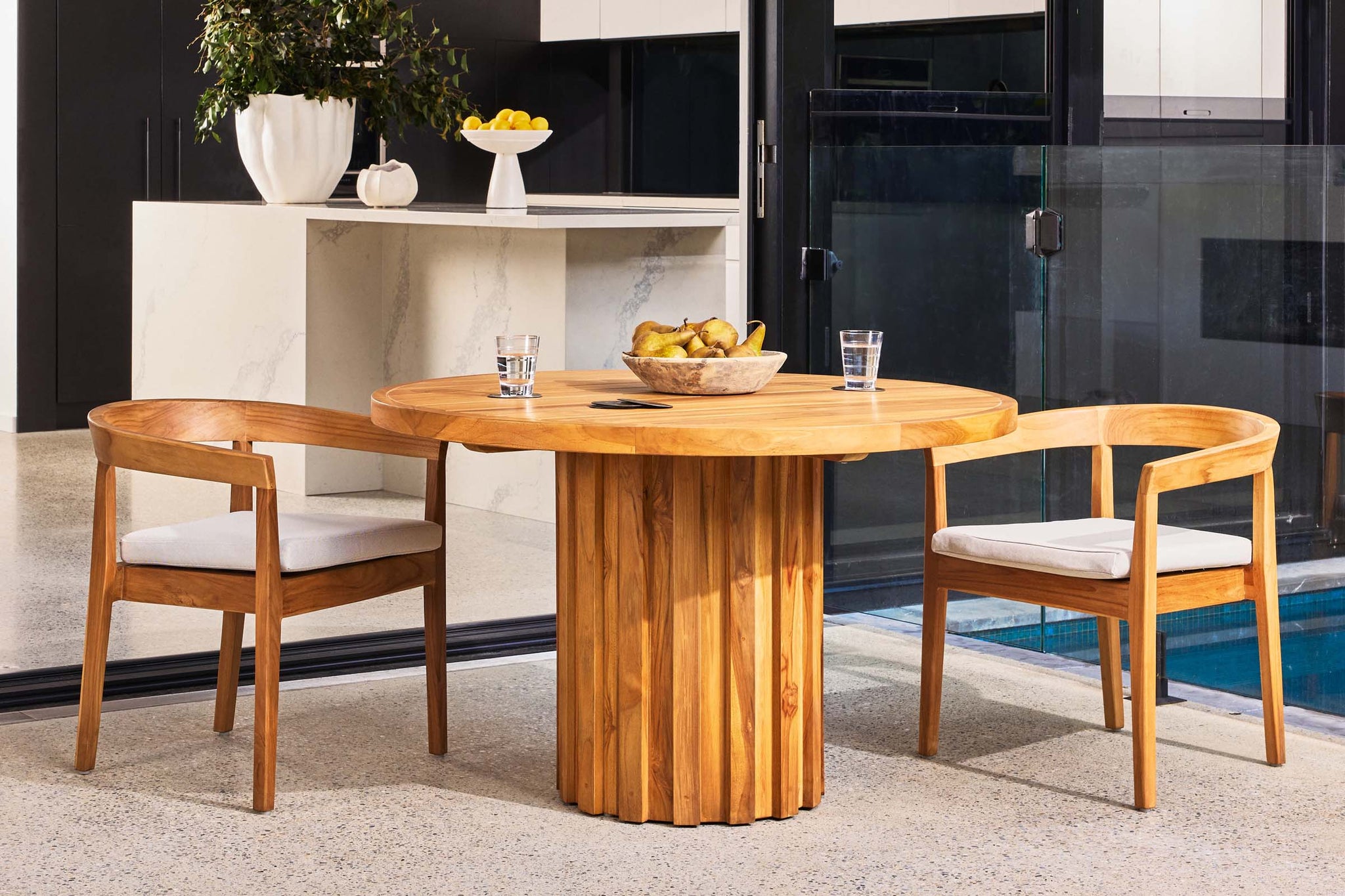 Wooden Outdoor Tables for Patios & Gardens | Horgans