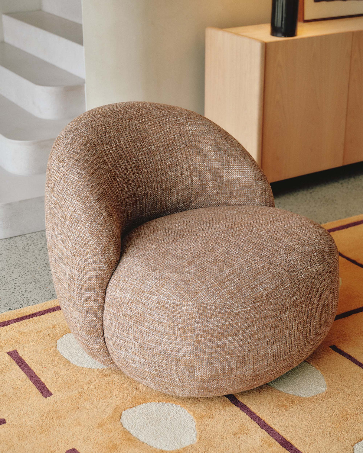 Bronn Swivel Chair Caramel Husk