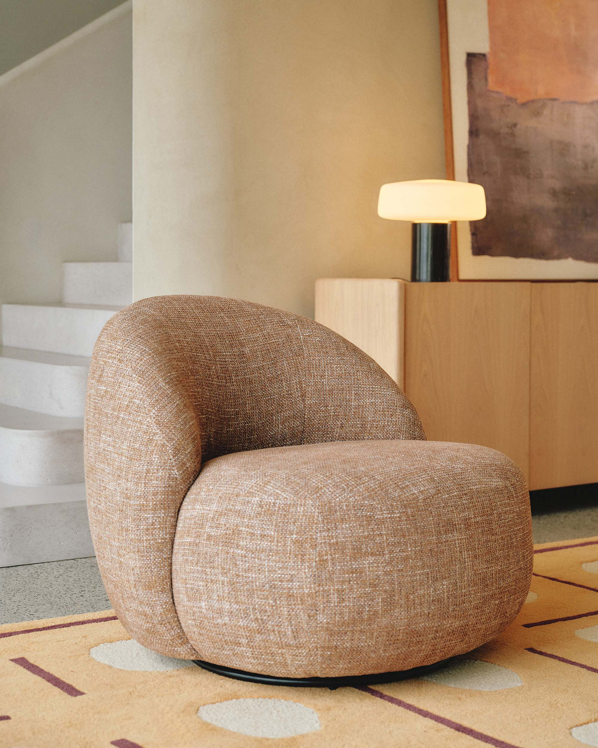 Bronn Swivel Chair Caramel Husk