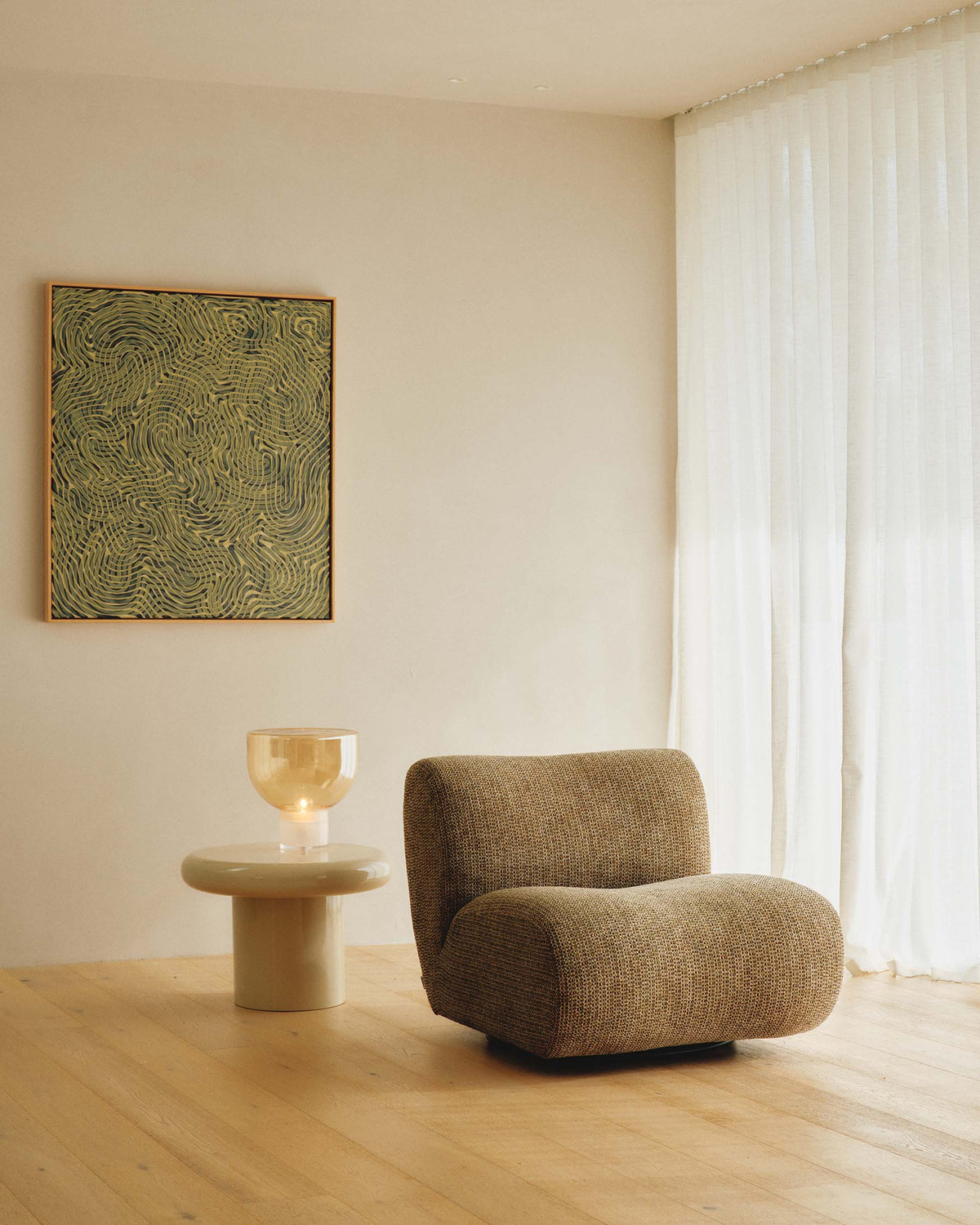 Casen Swivel Chair Olive Sand