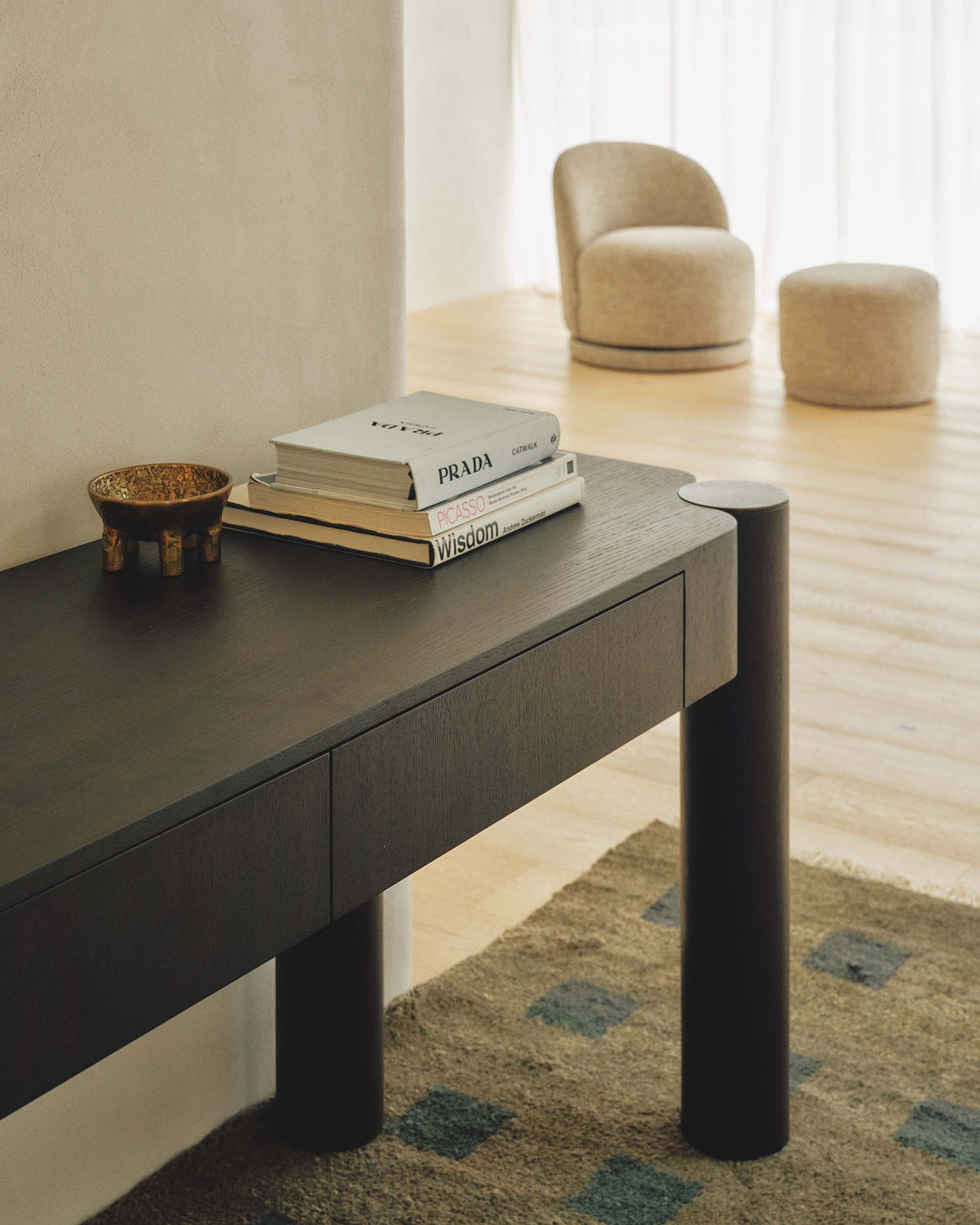 Vale Console | Desk Smoked