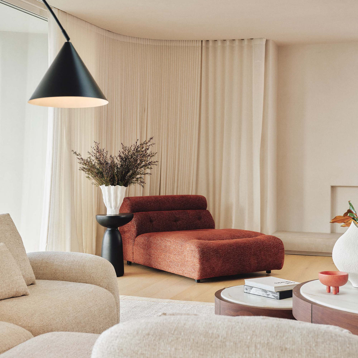 Orlen Chaise Lounge