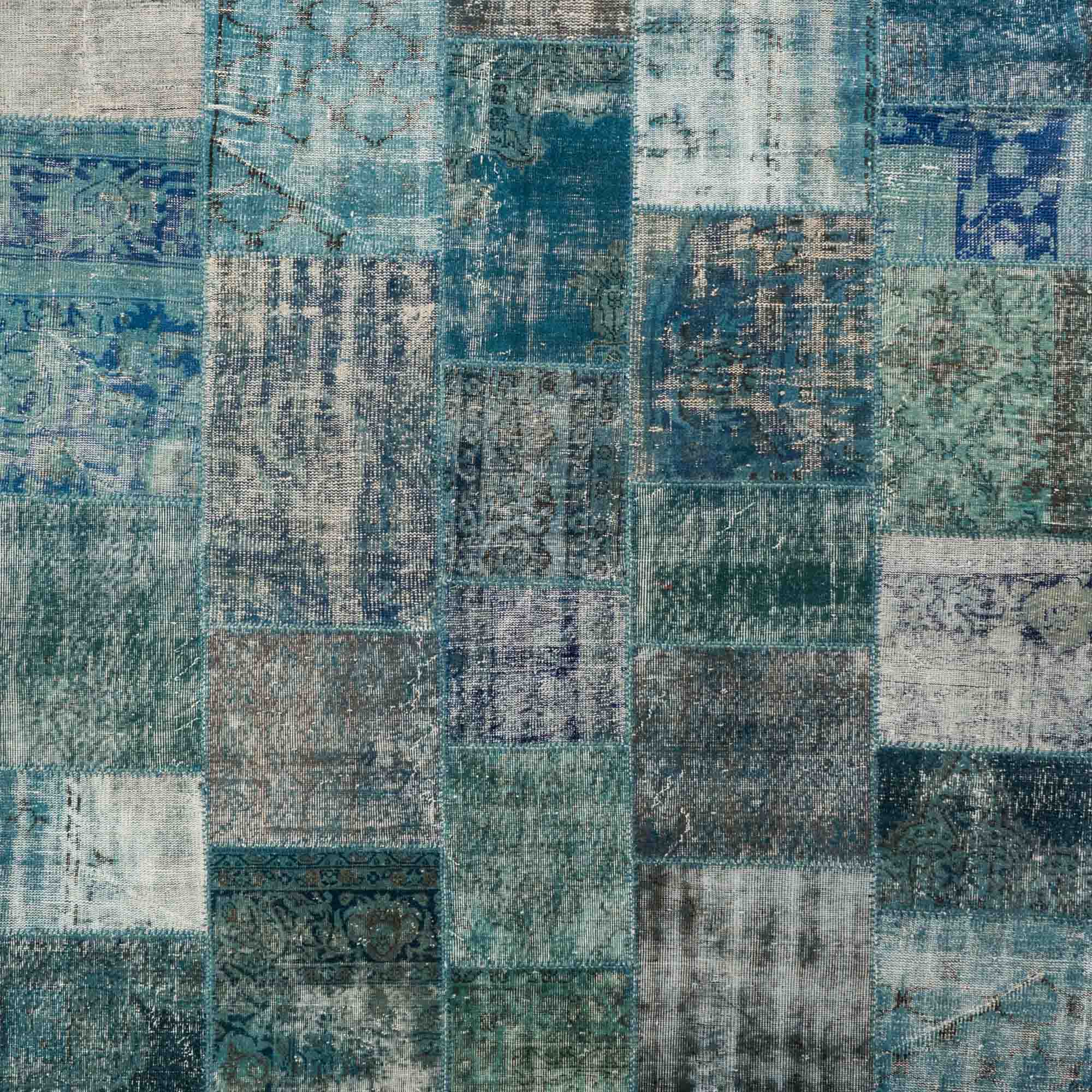 Farah Patchwork Rug 211 x 294