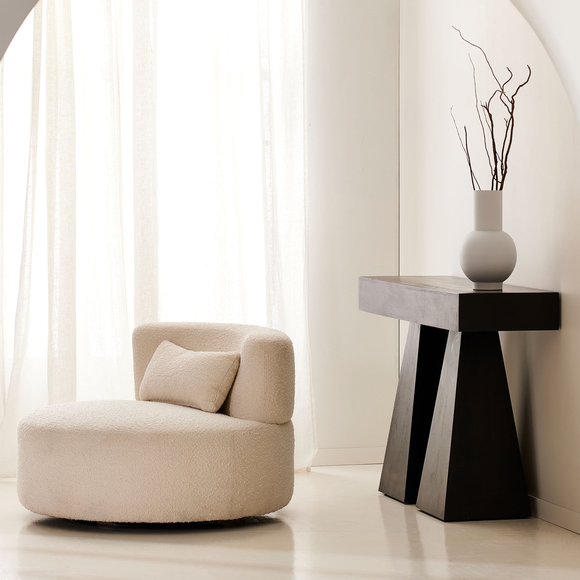 Claudia Swivel Chair Ivory