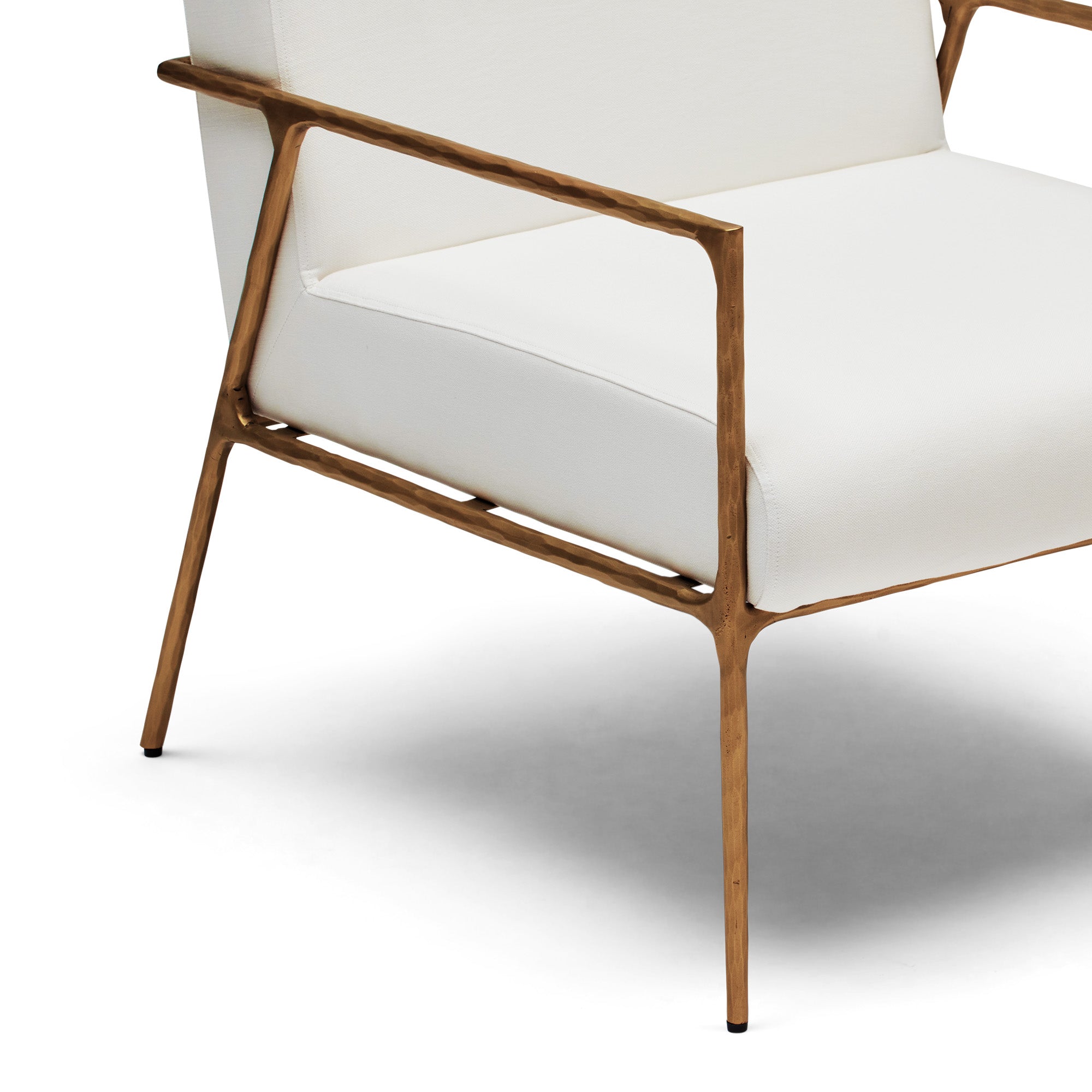 Mila Chair with Arms Powder White & Gold