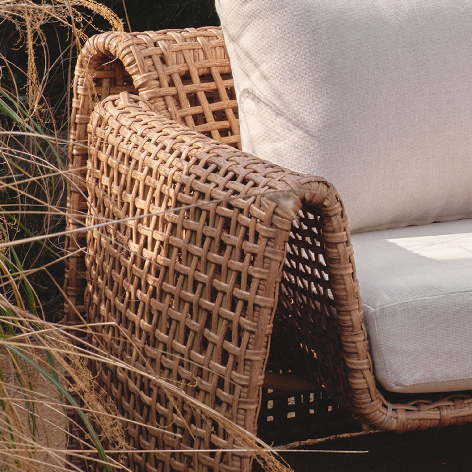 Mesa Outdoor Sofa