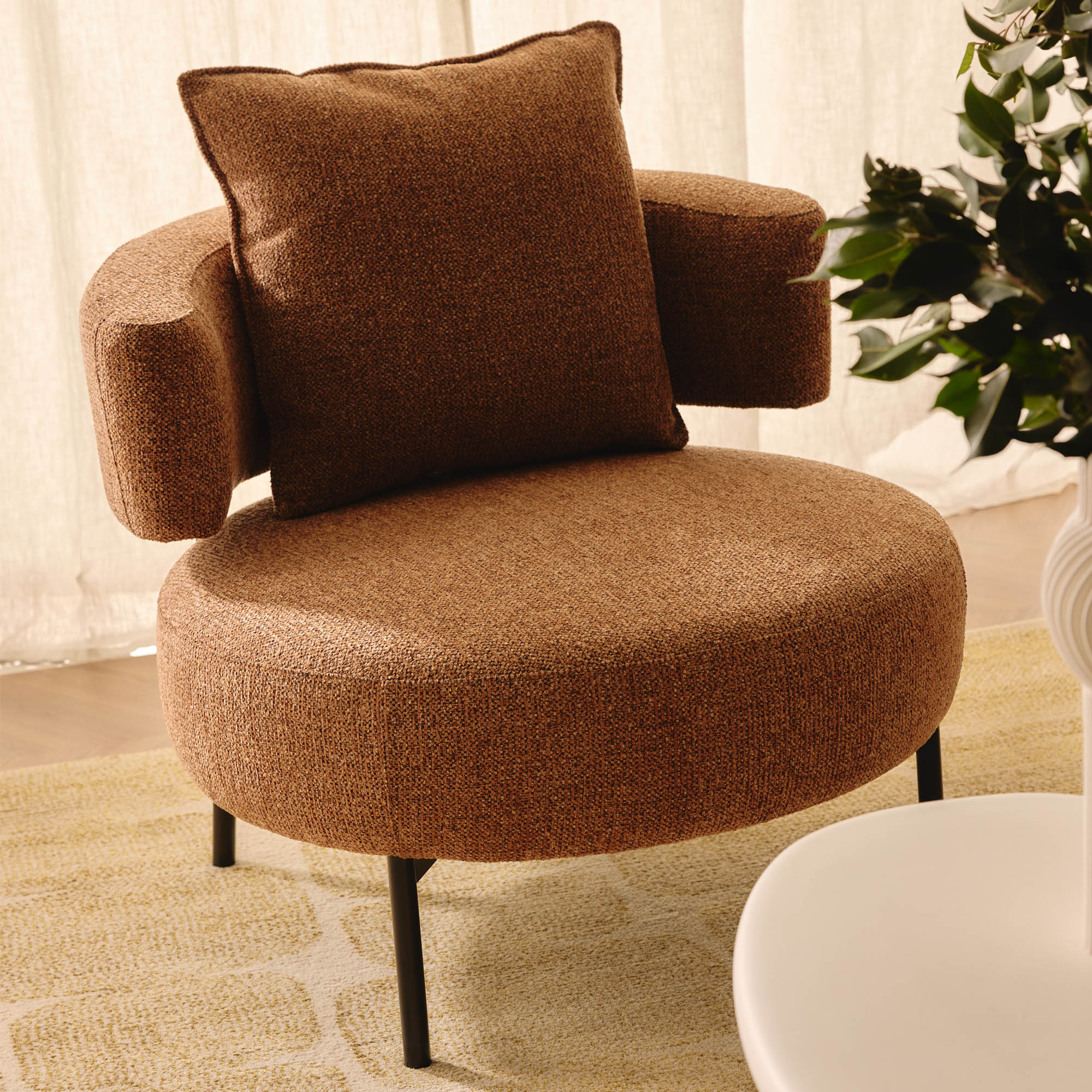 Alba Occasional Chair