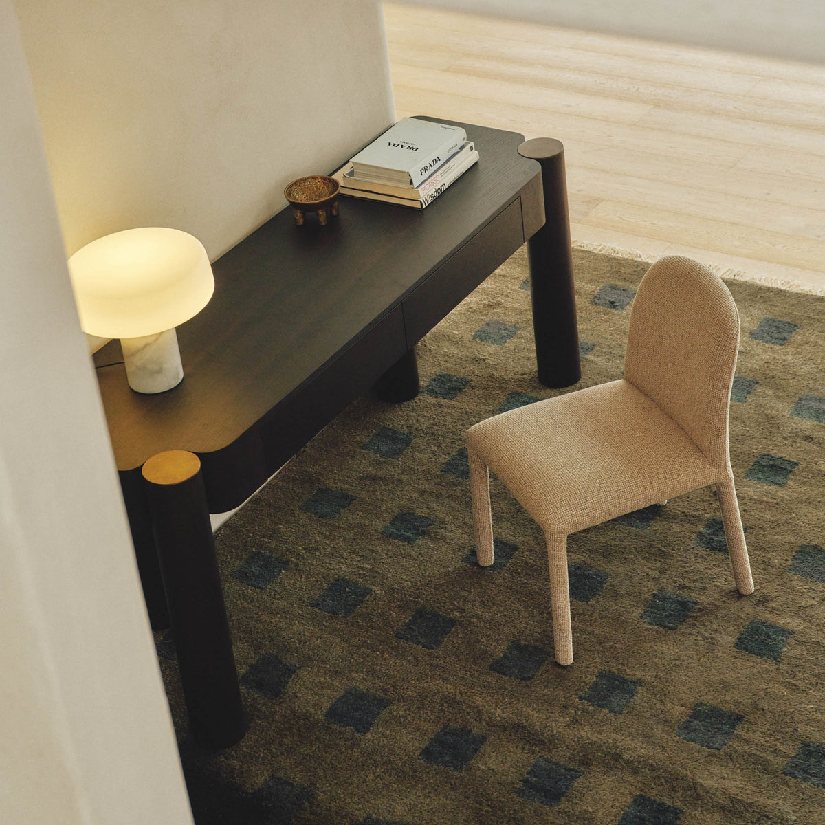 Yarra Rug Dark Earth 250 x 350