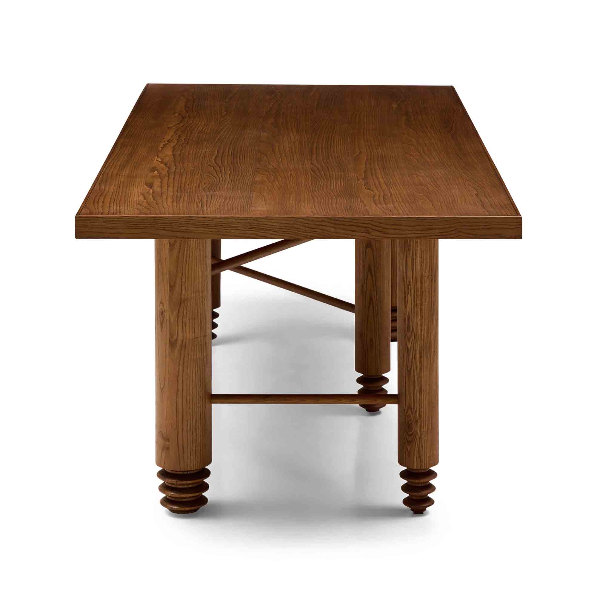 Fen Dining Table