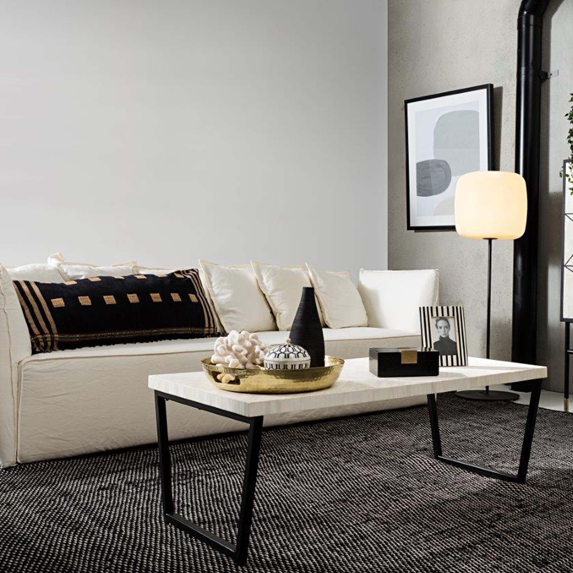 Aki Vase Black Large