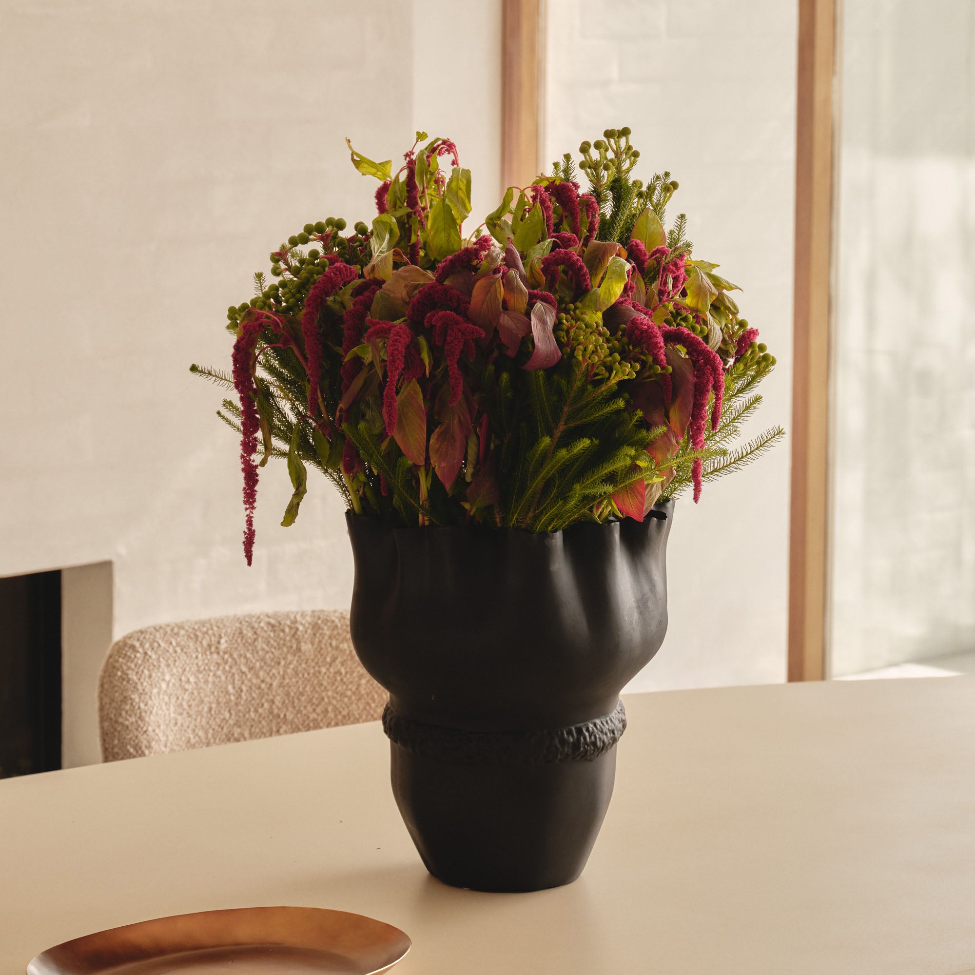 Tova Vase Black