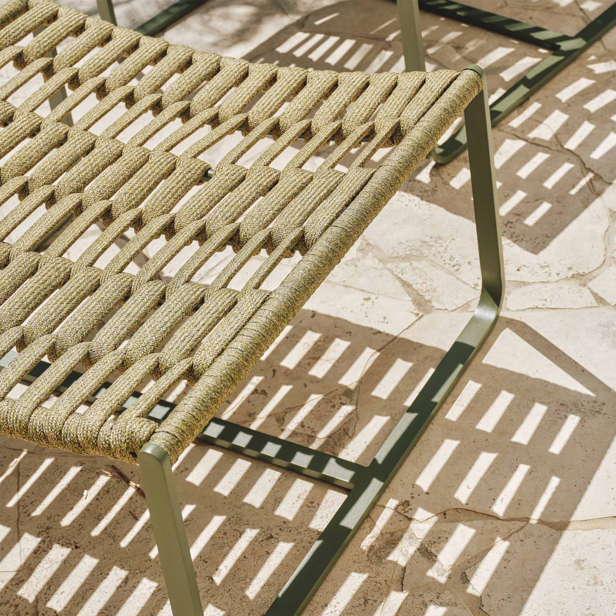 Paros Outdoor Chair & Ottoman Alpine