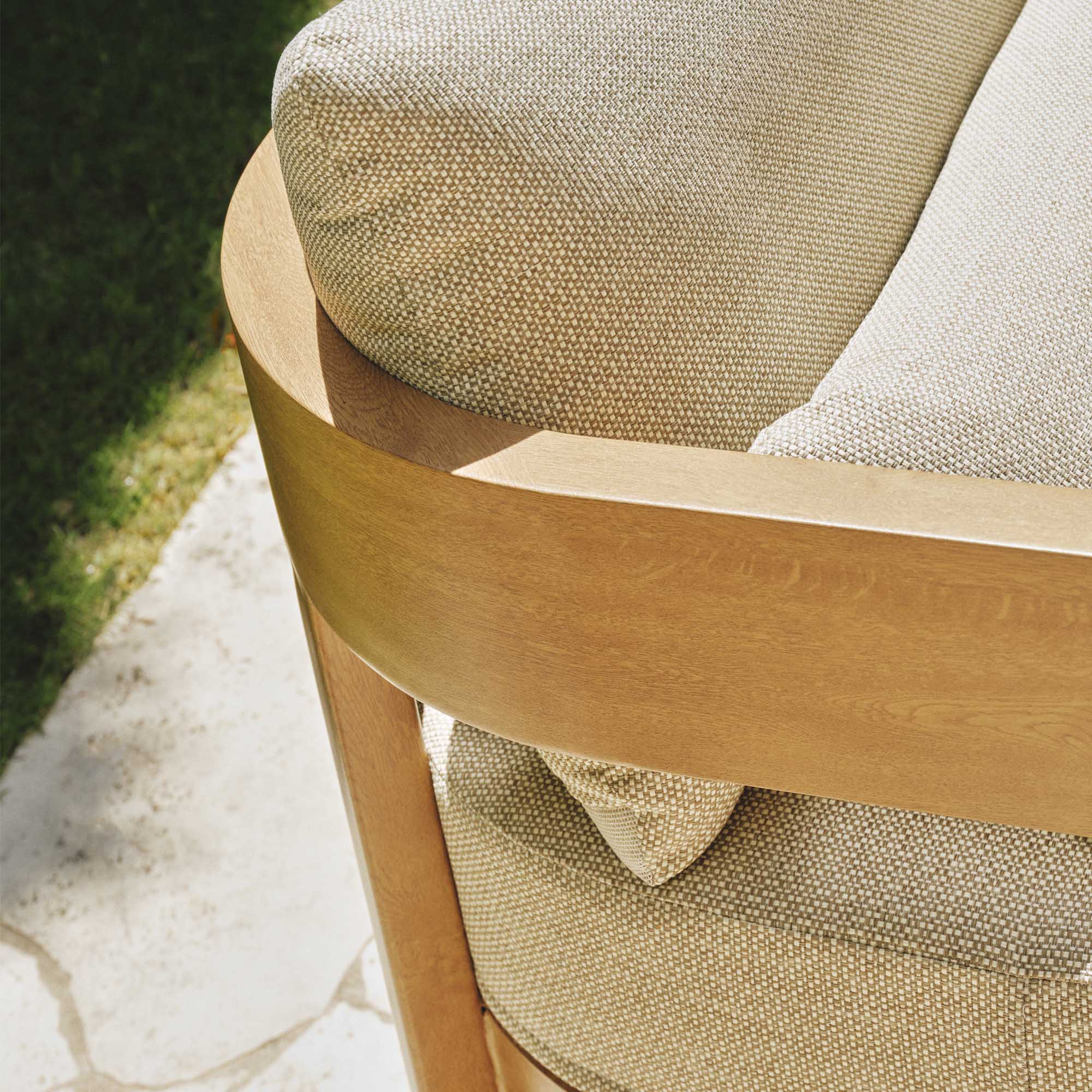 Sorrento Outdoor Sofa Natural & Soft Burlap