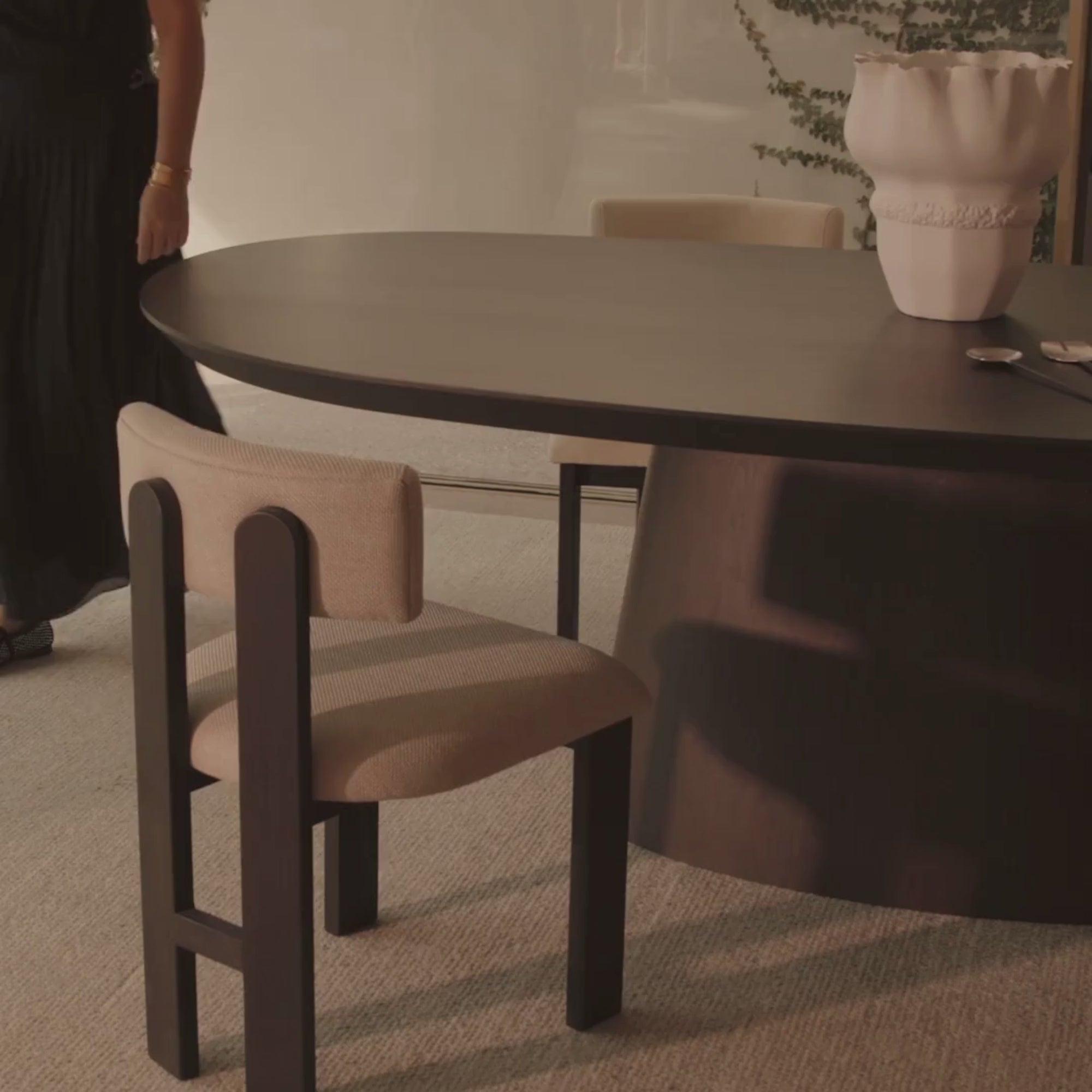 Hanna Dining Table Walnut Large