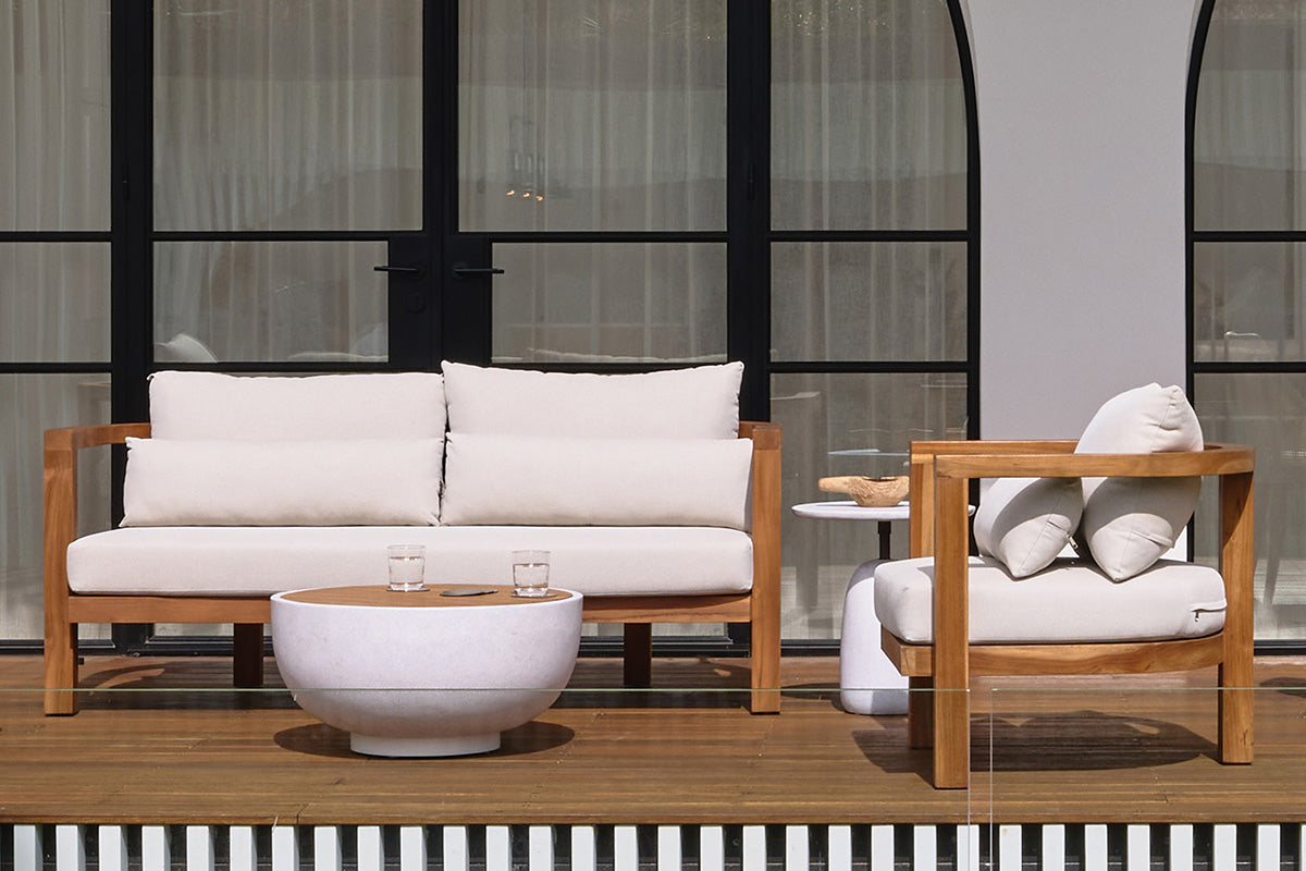 Chaise Lounges & Modular Sofas
