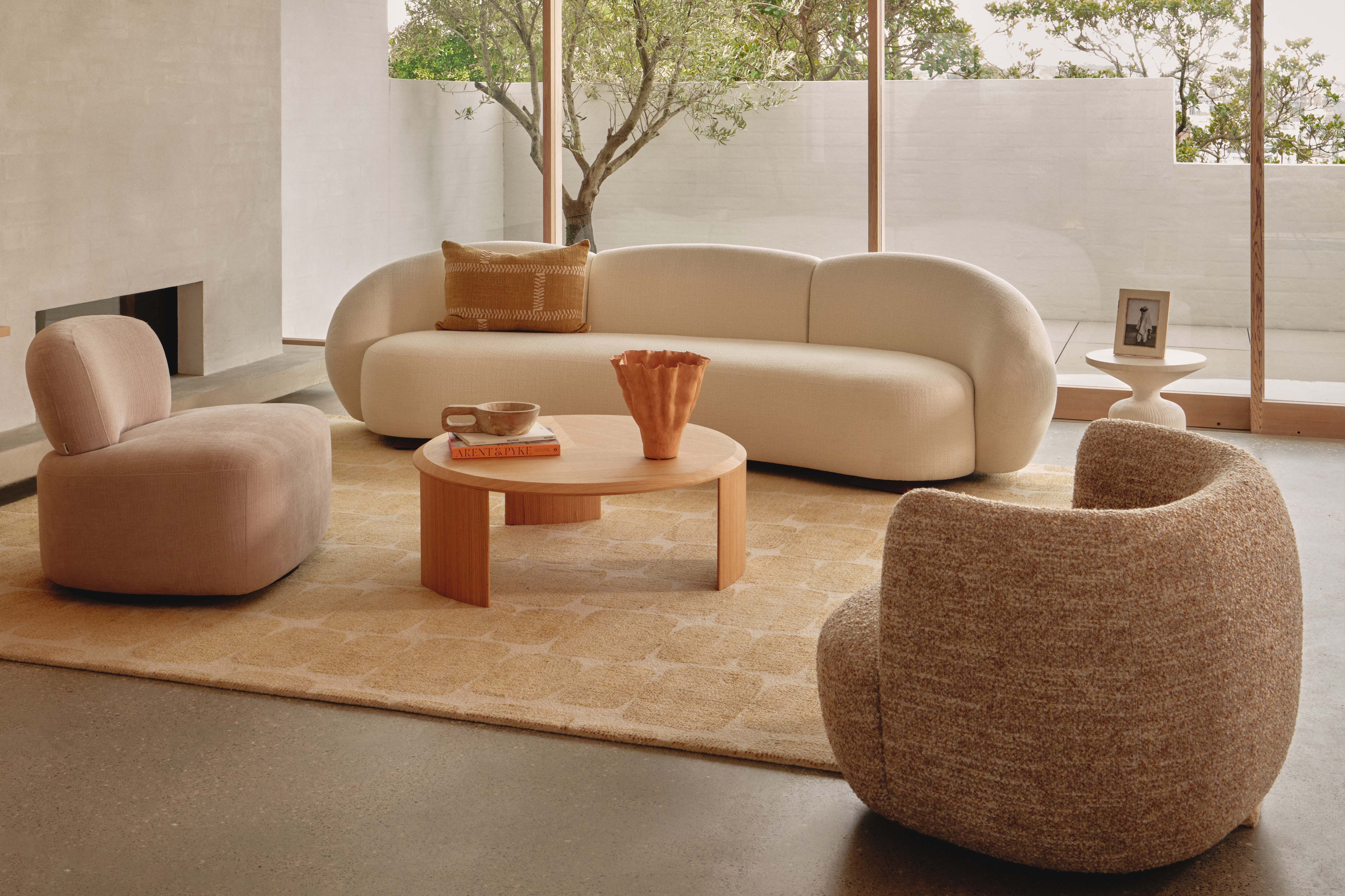 Armchairs & Occasional Chairs