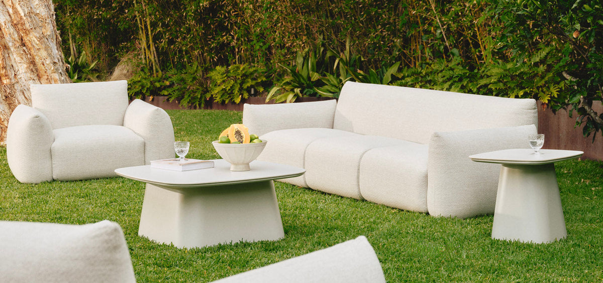 Outdoor Sofas & Couches