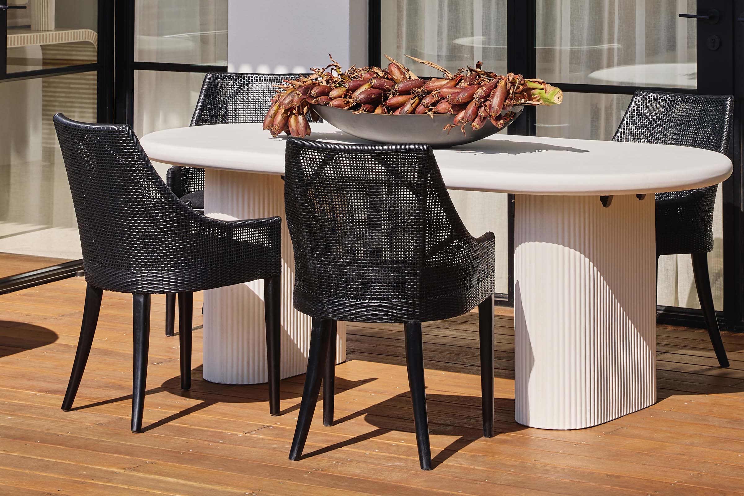 Outdoor Dining Tables