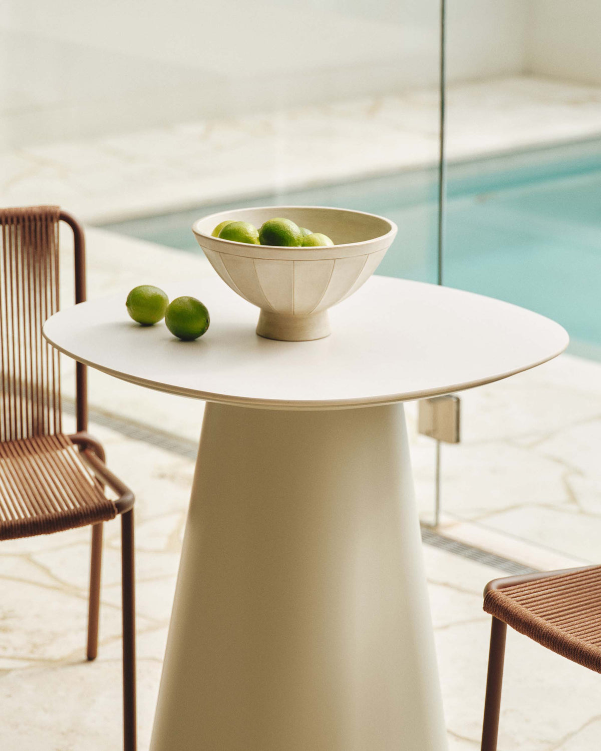Saphir Outdoor Cafe Table Dune Stone
