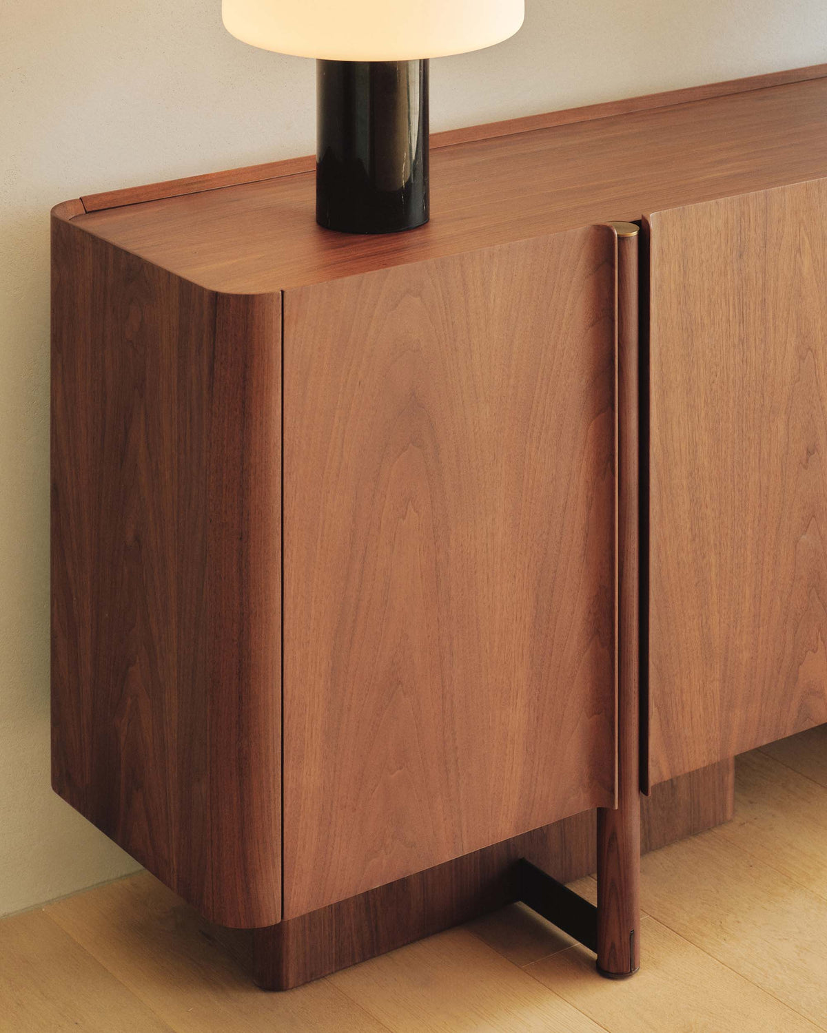 Lorne Sideboard Walnut