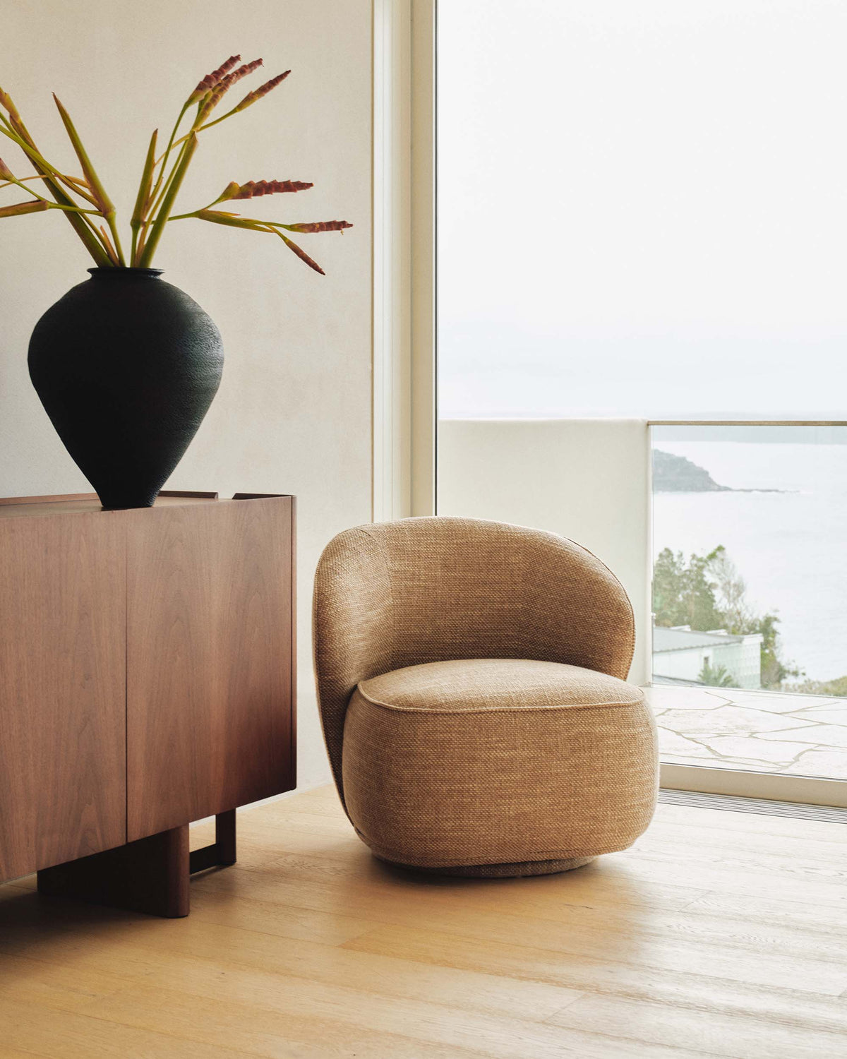 Saskia Swivel Chair Woodsmoke