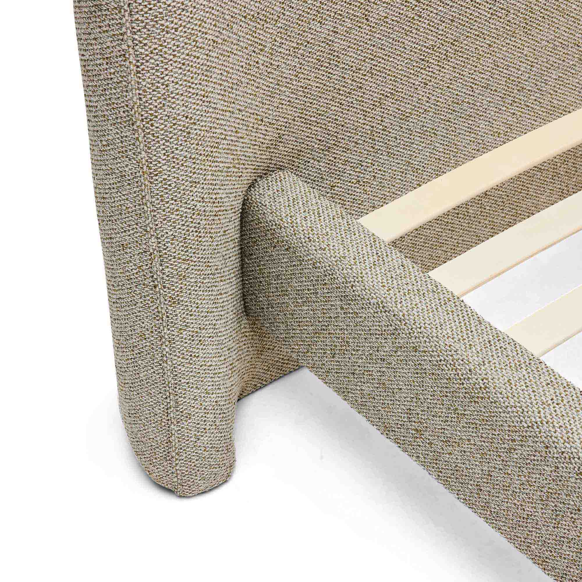 Dalia Queen Bed Pistachio