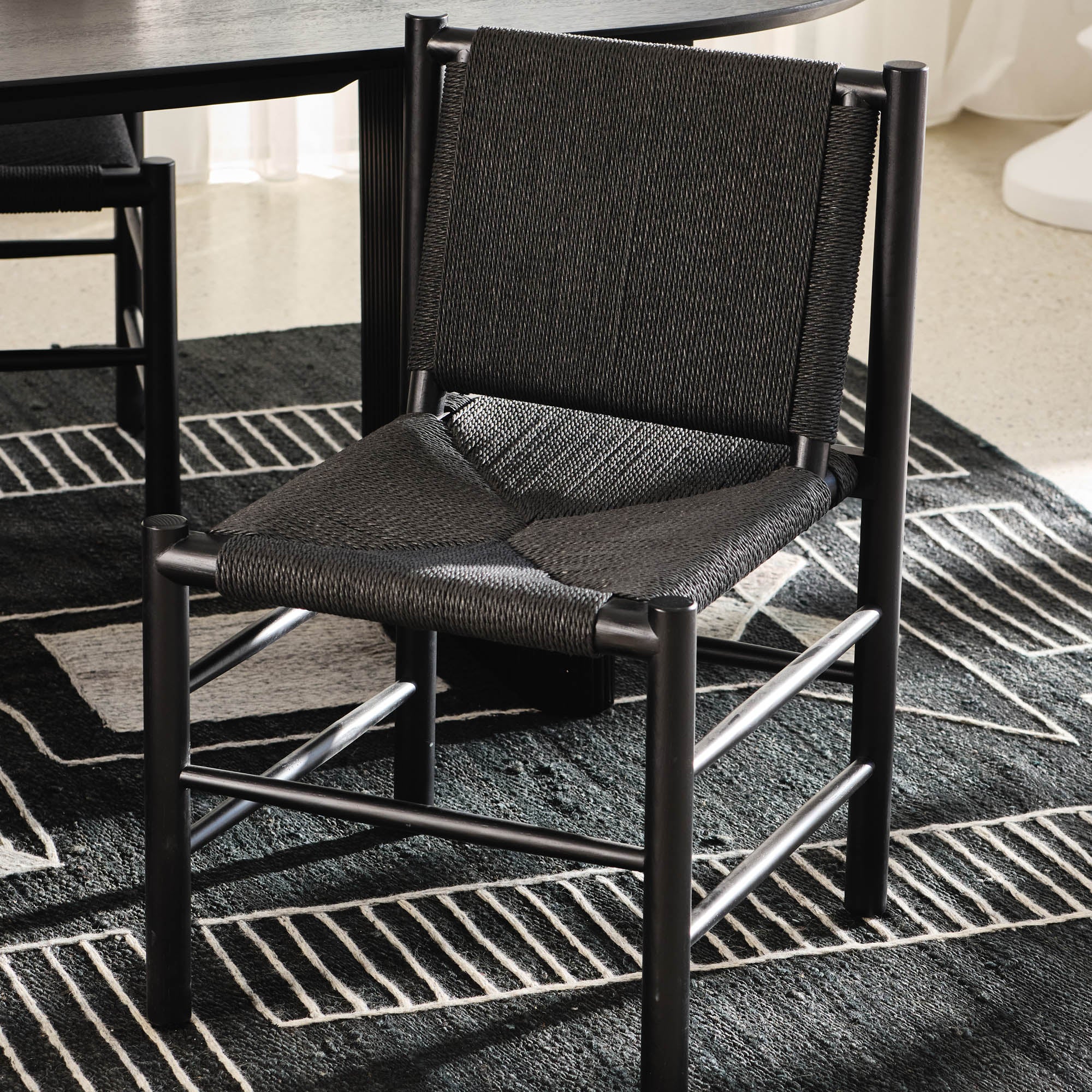 Santri Dining Chair