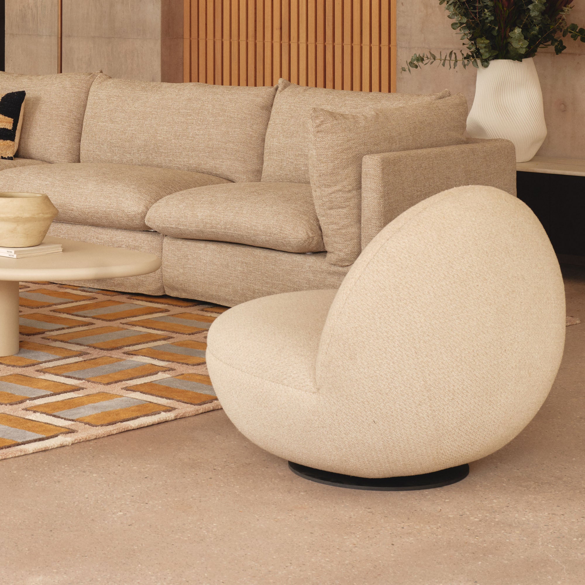 Mattia Swivel Chair Oyster