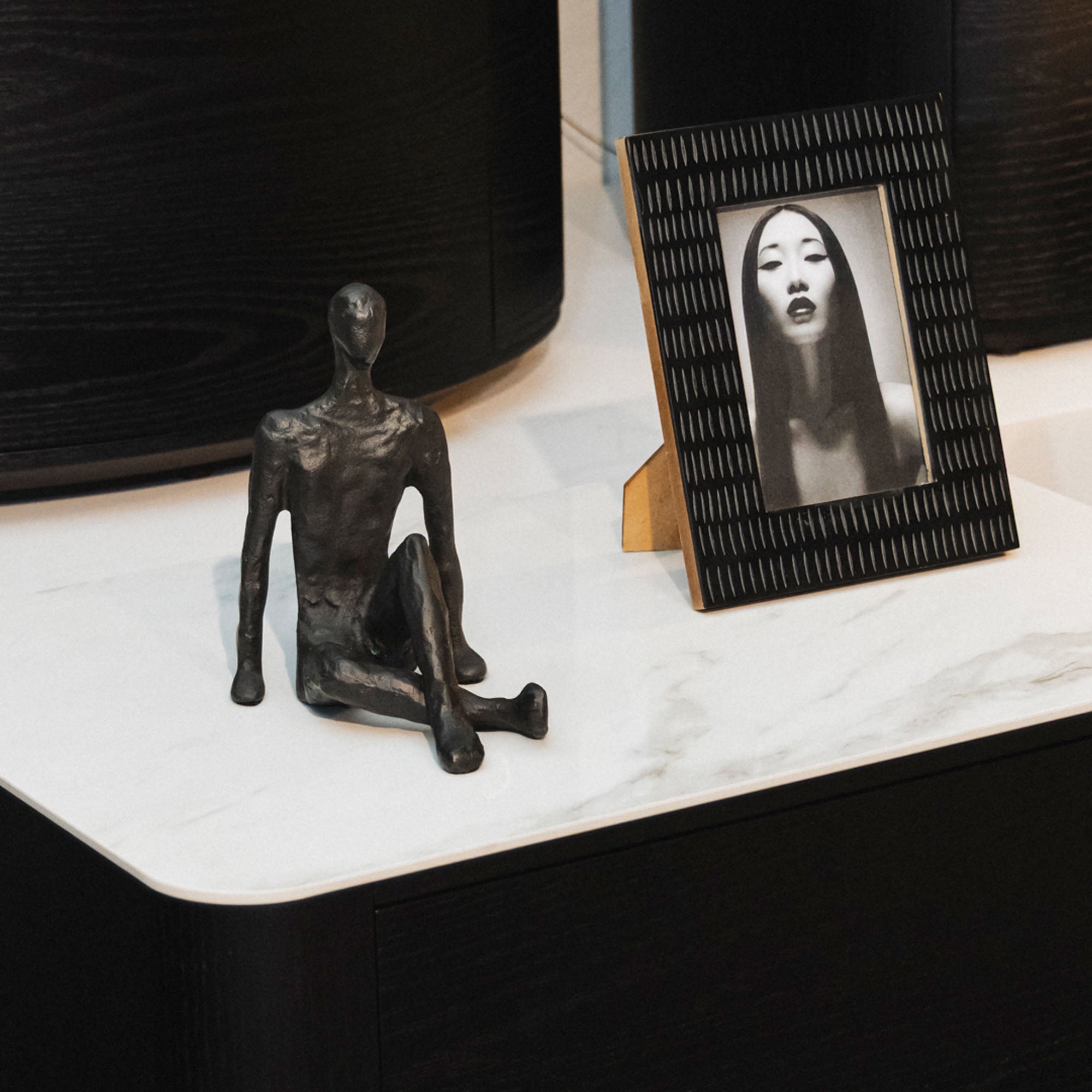 Noa Sculpture