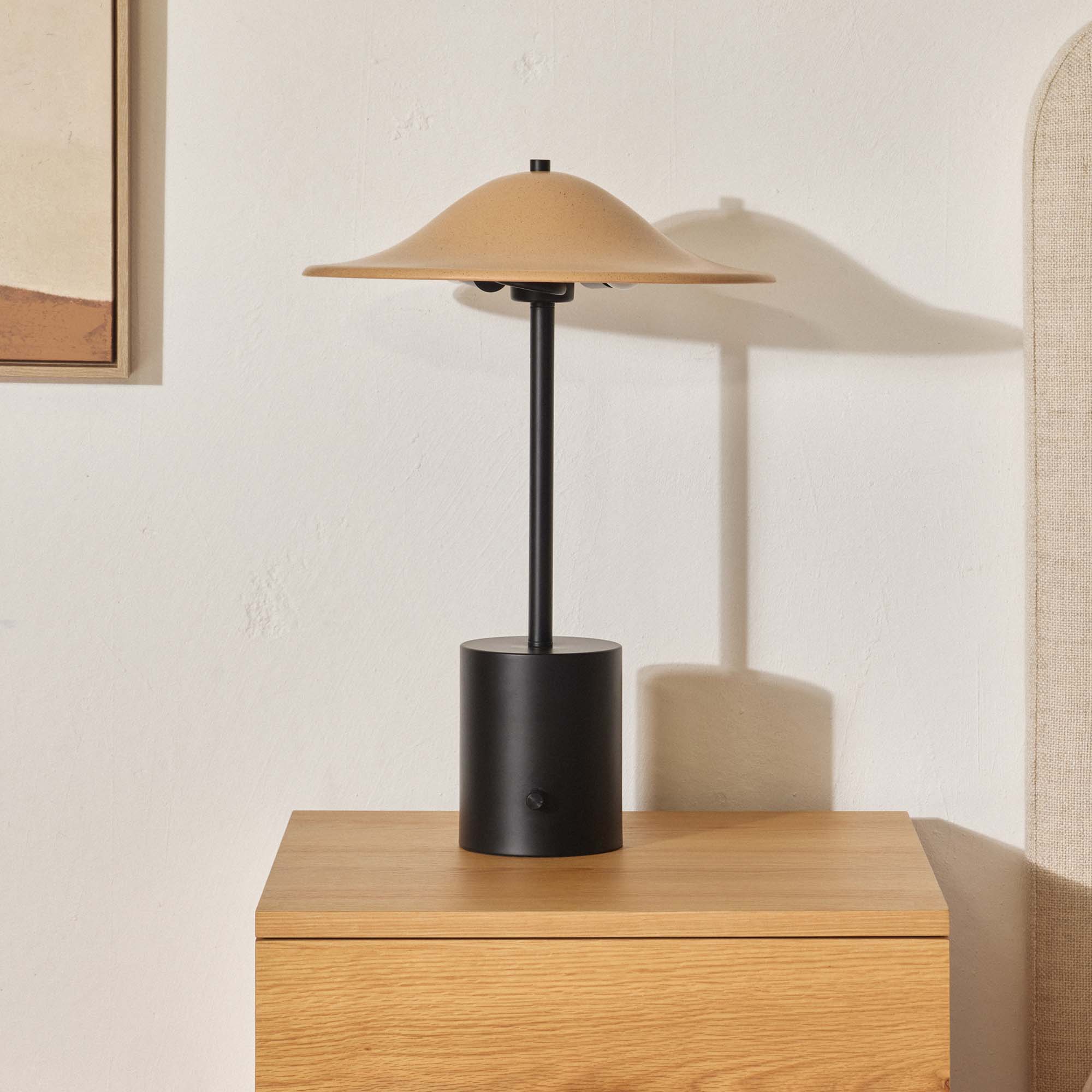 Daiku Table Lamp