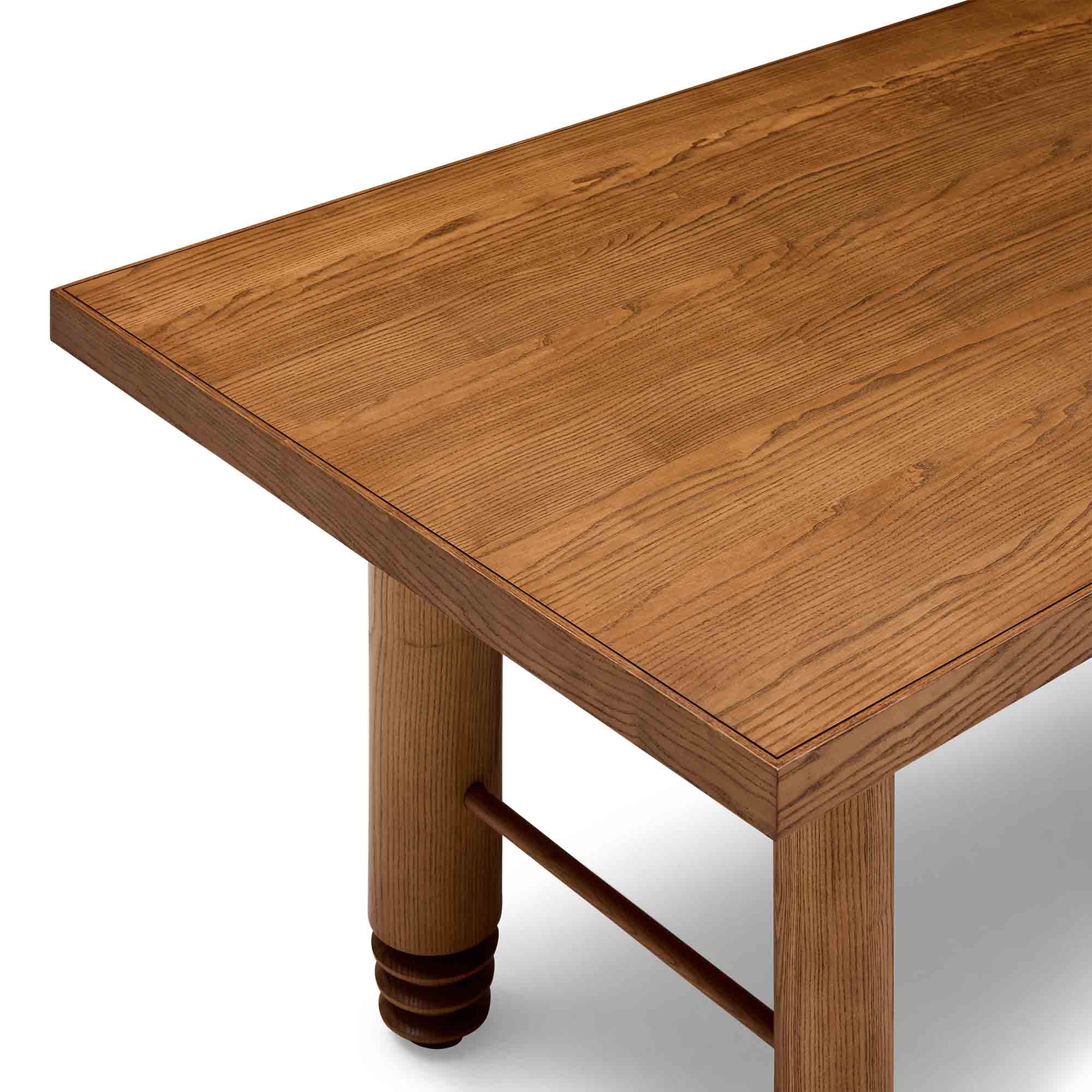 Fen Dining Table