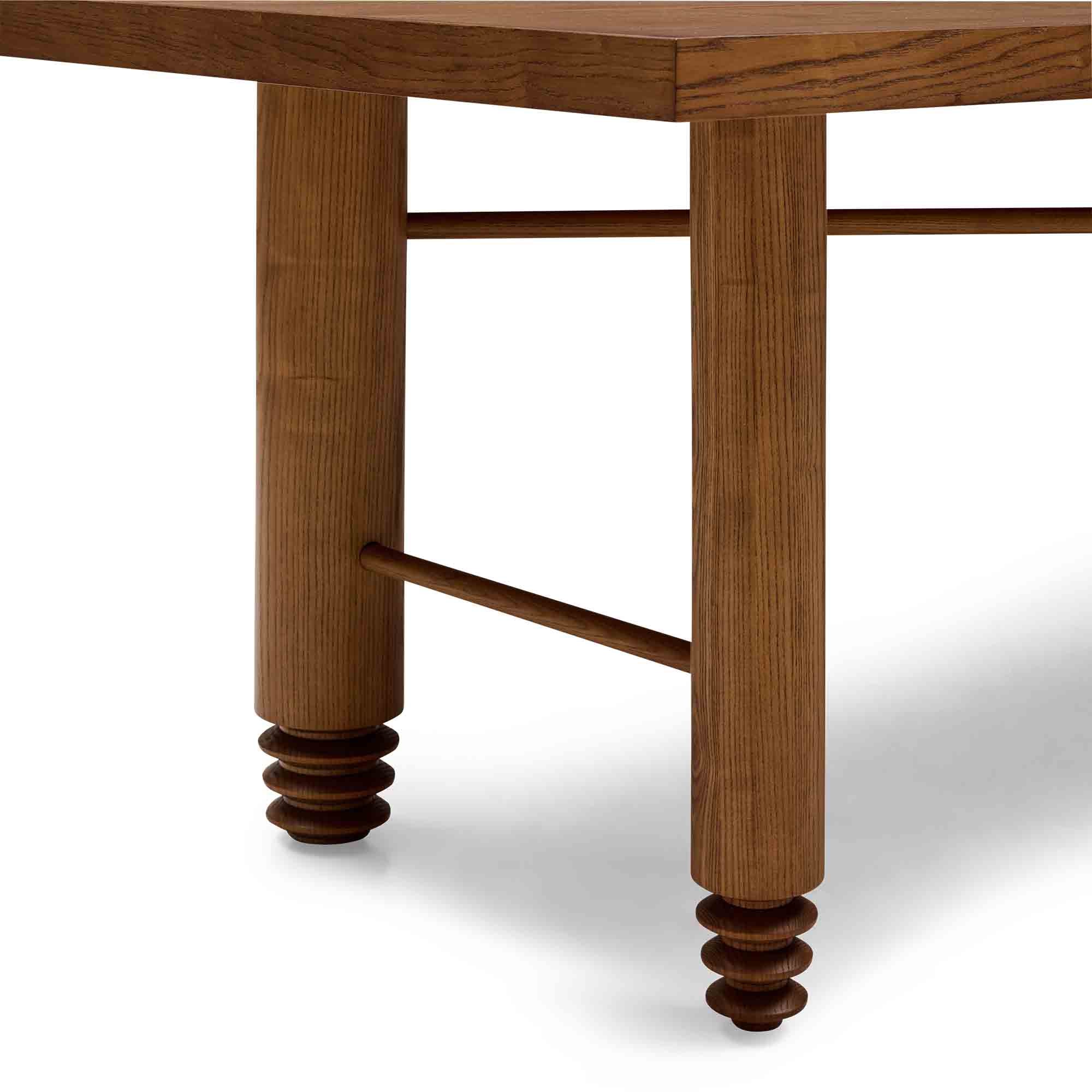Fen Dining Table