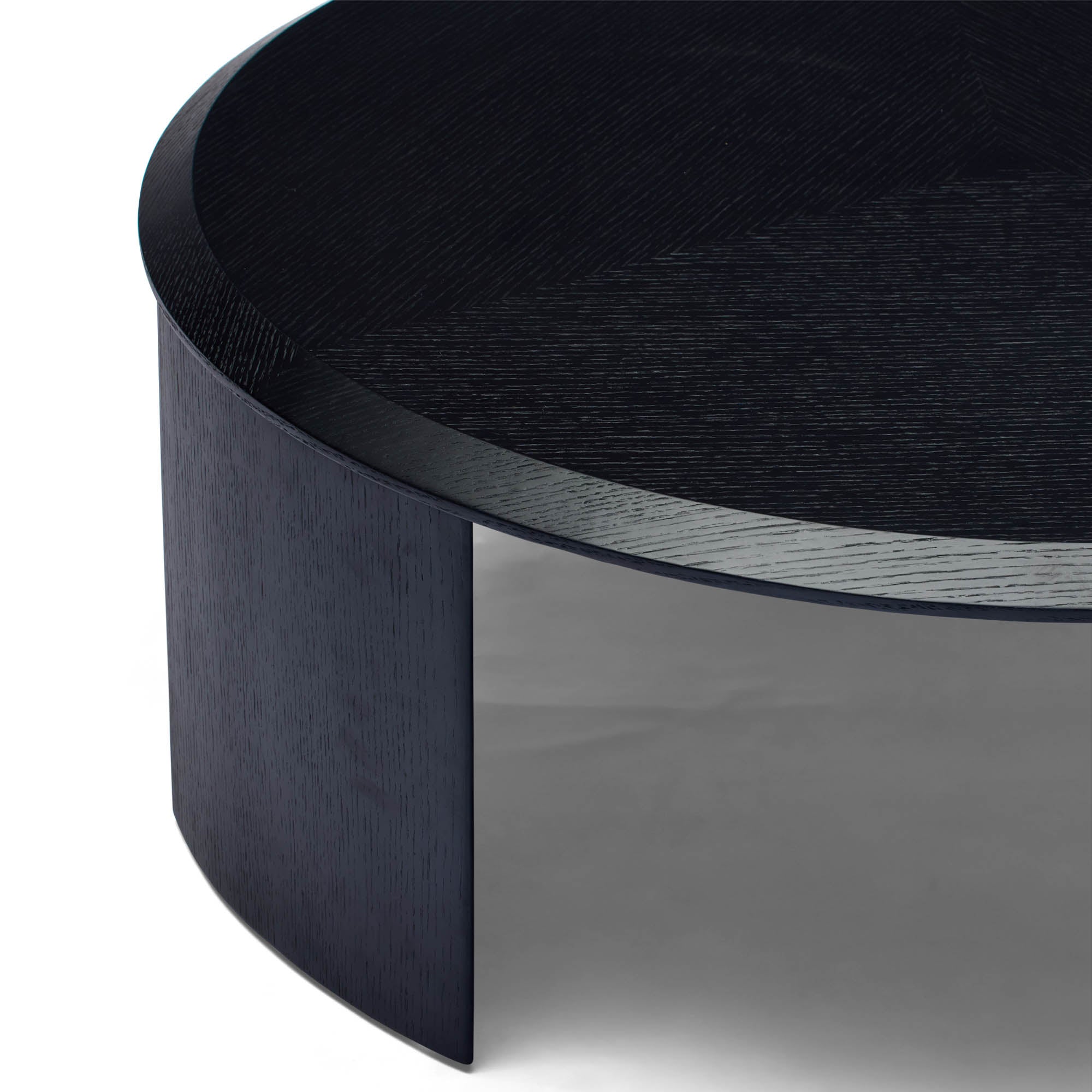 Hemi Coffee Table Black