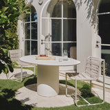 Onde Outdoor Dining Table