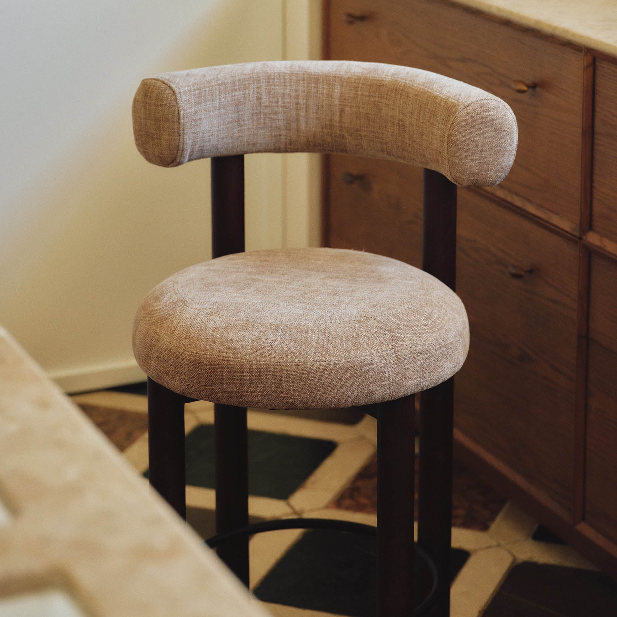Rossi Bar Stool Mushroom Walnut