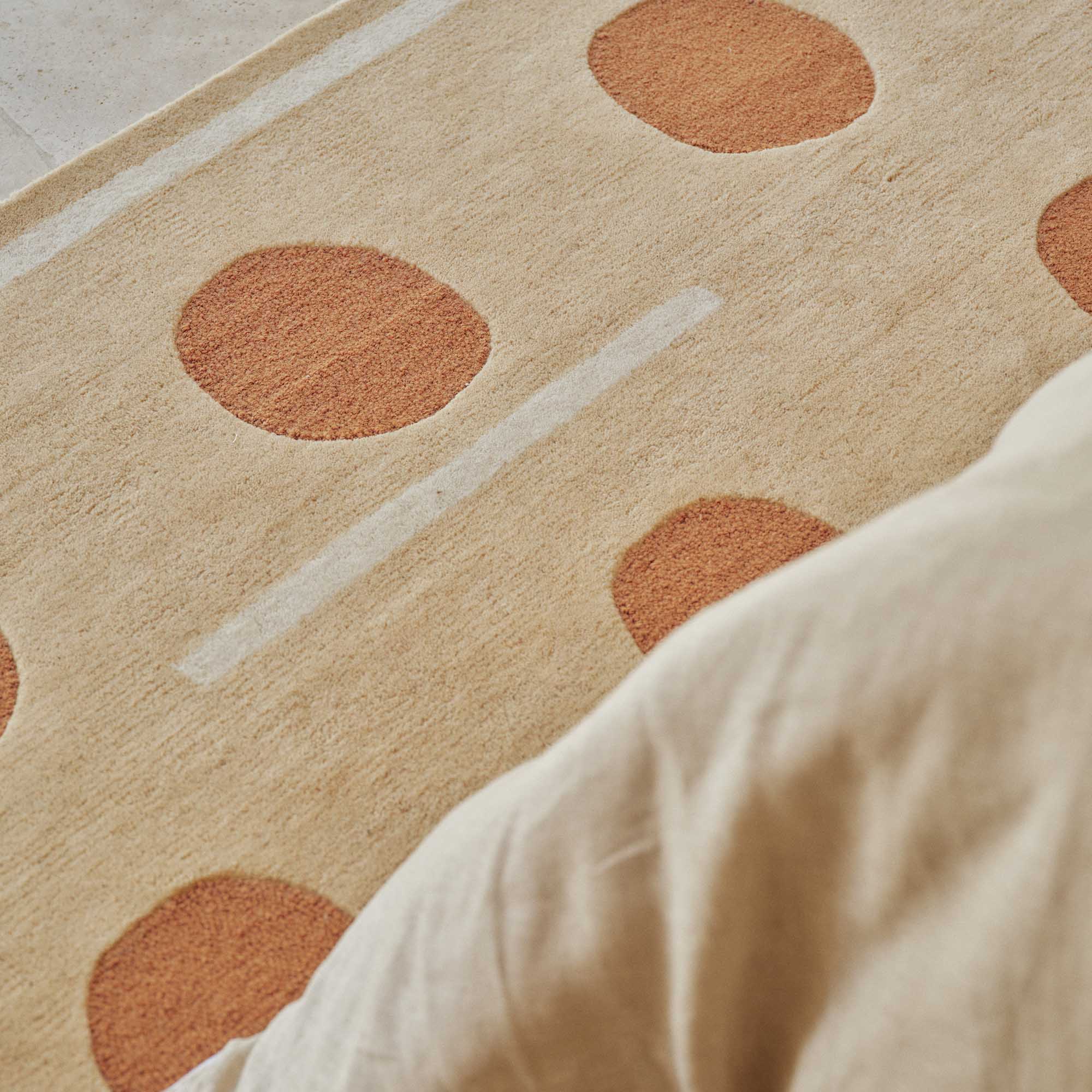 Tate Rug Sand Rust 200 x 280